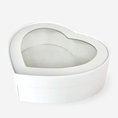 Коробка для сладостей с окном "Сердце" Белая 21,5х18х3,5 см 071210